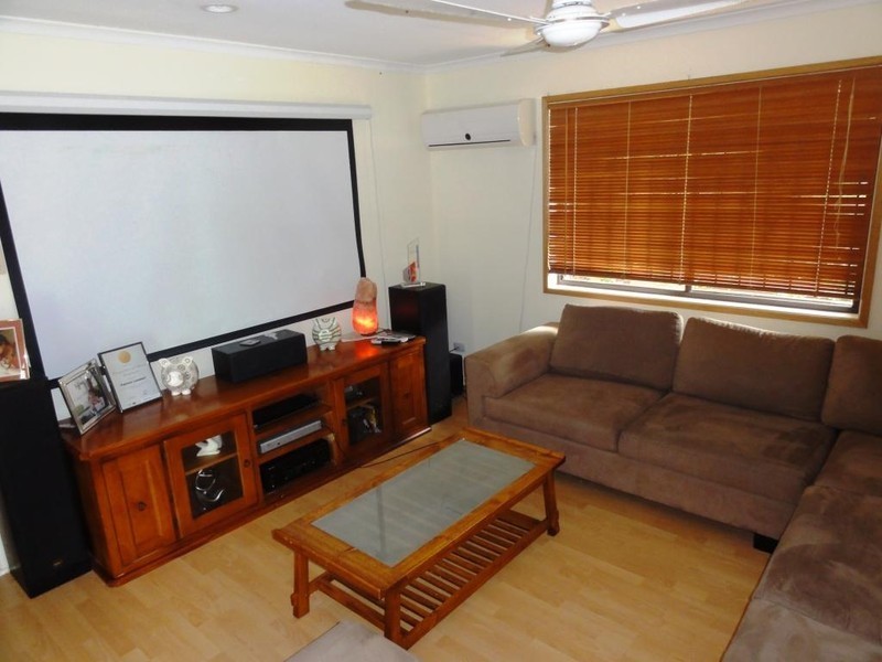 9 Jacaranda Road, Capalaba QLD 4157