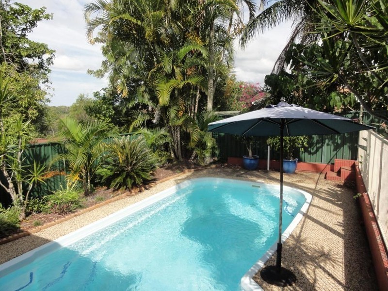 9 Jacaranda Road, Capalaba QLD 4157