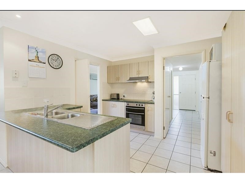 23 Chesterfield Crescent, Wellington Point QLD 4160