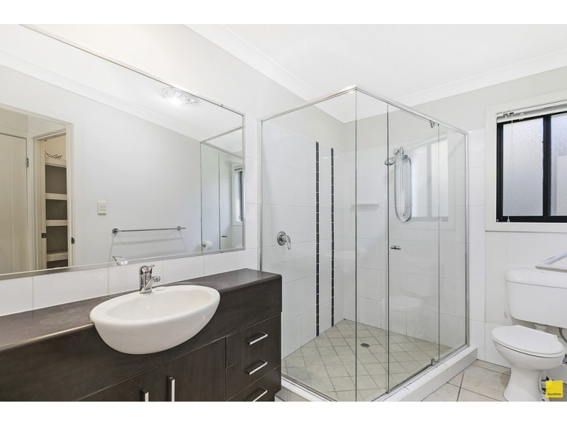 11 Serene Place, Birkdale QLD 4159