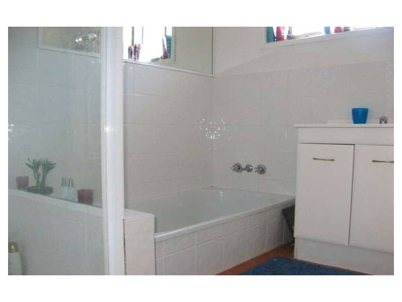 38  Frederick Street, Wellington Point QLD 4160