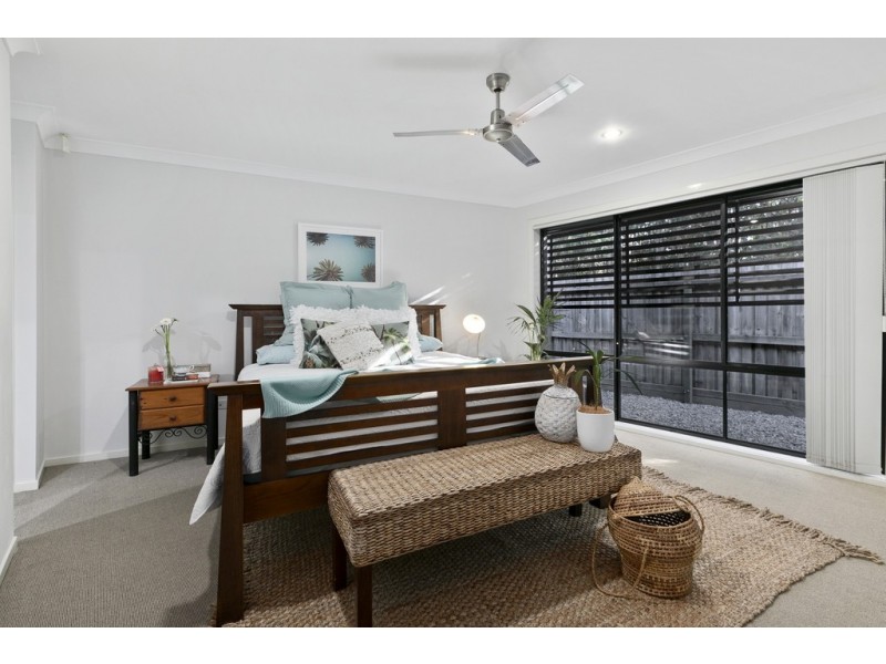11 Serene Place, Birkdale QLD 4159