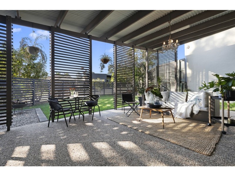 11 Serene Place, Birkdale QLD 4159