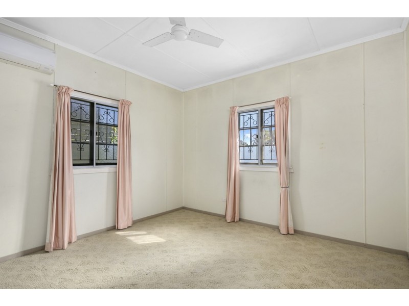 38 Carnation Rd, Manly West QLD 4179