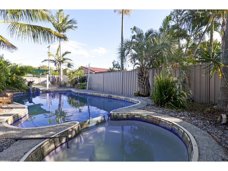 130 Killarney Crescent, Capalaba QLD 4157