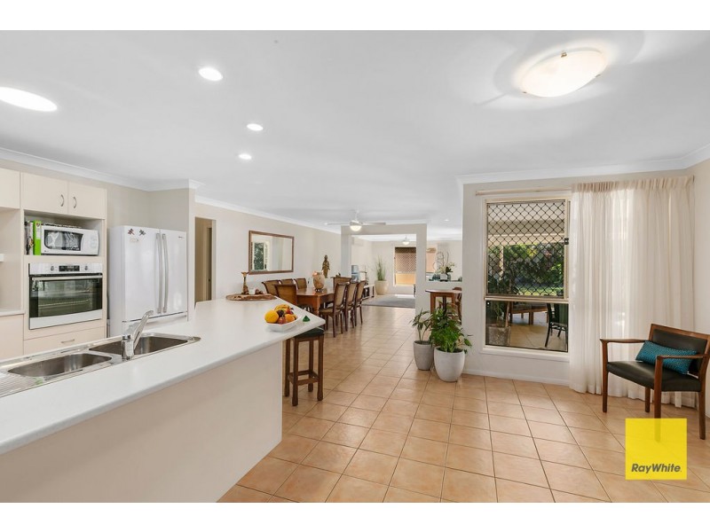 24 Macleay Pl, Thornlands QLD 4164