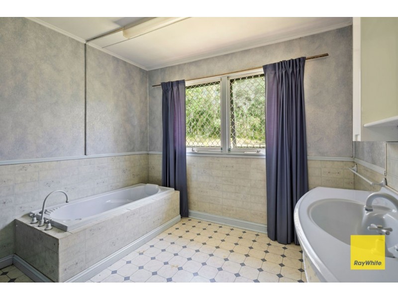 140 Warriewood St, Chandler QLD 4155