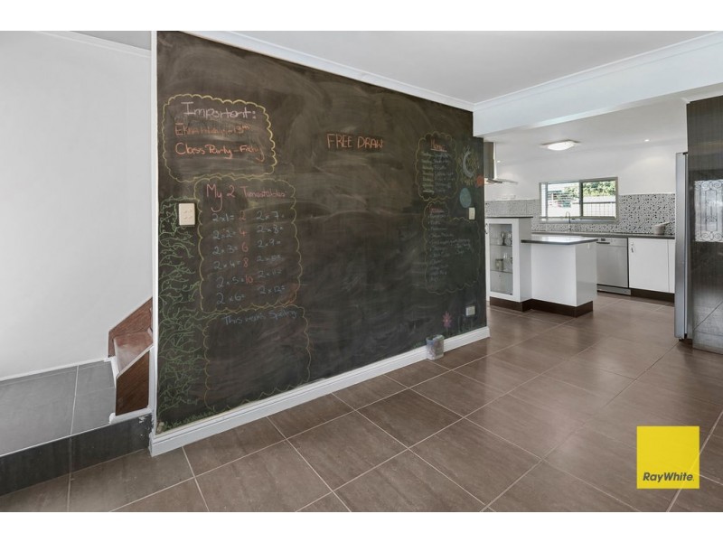 353 Old Cleveland Road East, Birkdale QLD 4159