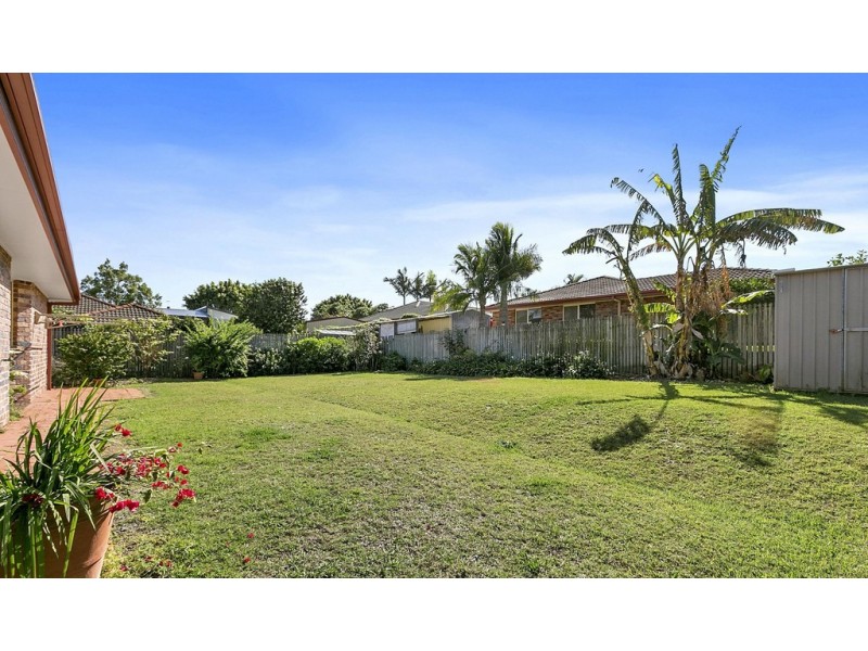 4 Morgan Close, Manly West QLD 4179