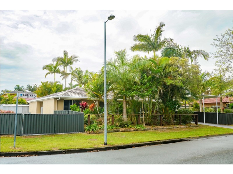 2 Gardenia Drive, Birkdale QLD 4159