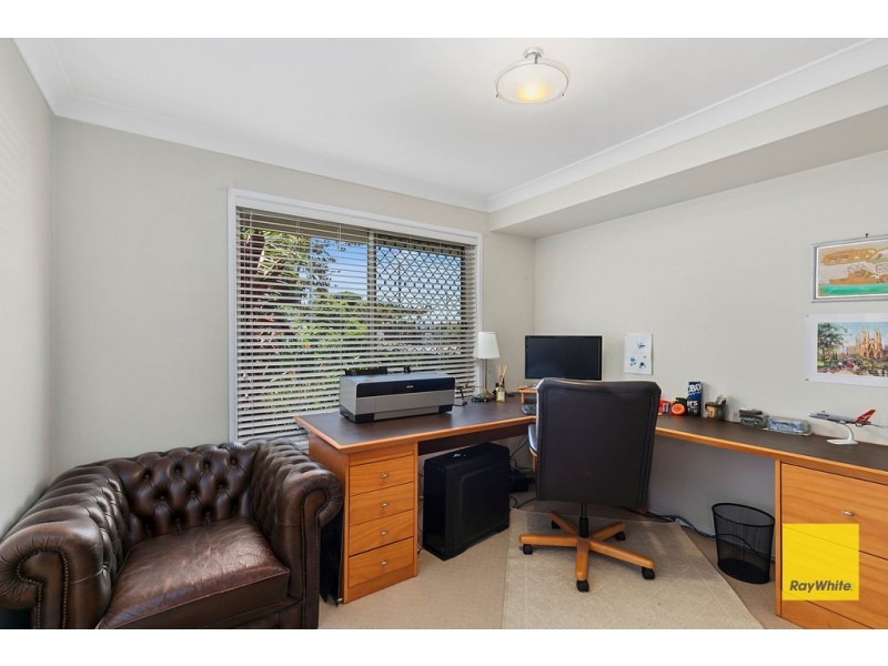 2 Gardenia Drive, Birkdale QLD 4159