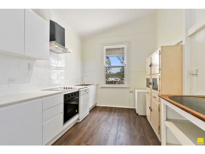 68 Collingwood Road, Birkdale QLD 4159