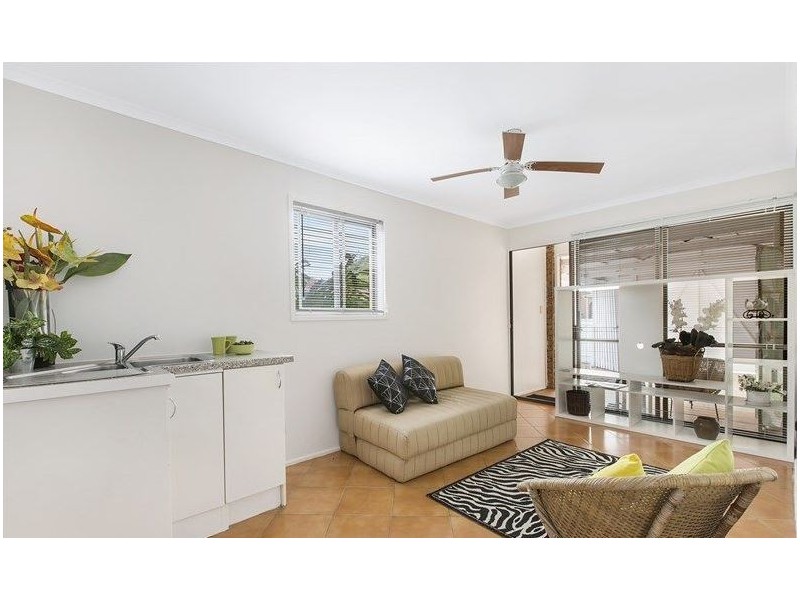 18 Boronia Street, Redland Bay QLD 4165