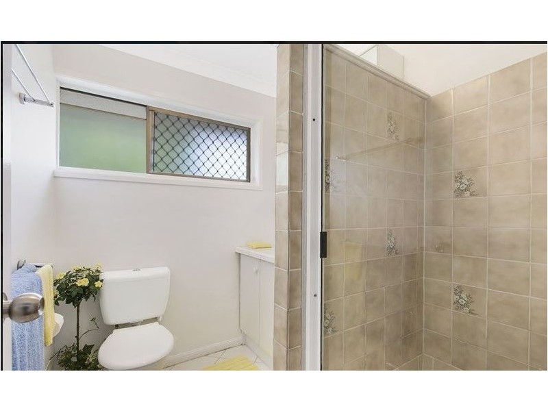 18 Boronia Street, Redland Bay QLD 4165