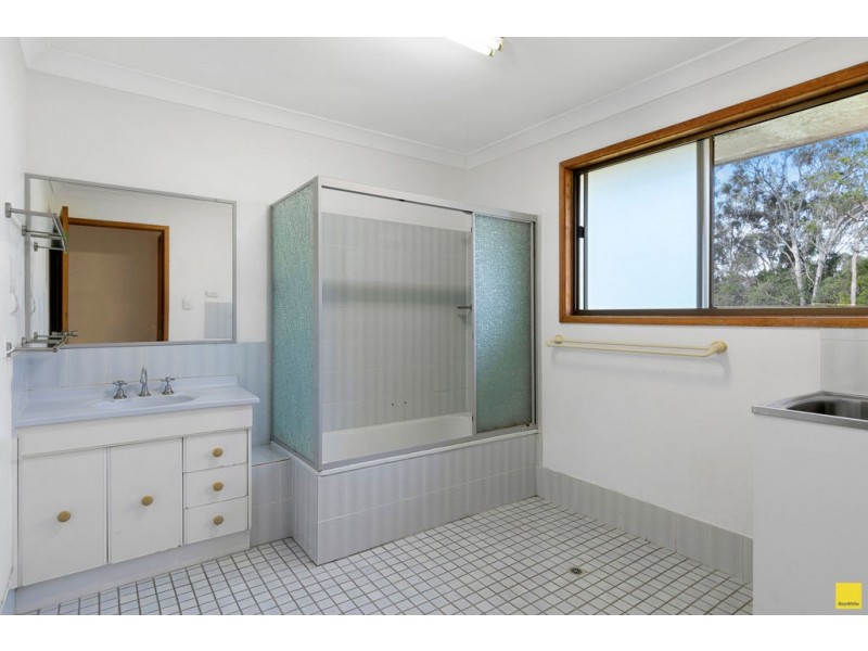 758 London Road, Chandler QLD 4155