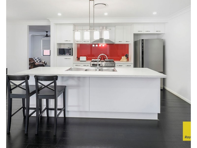 16 Kidman Circuit, Thornlands QLD 4164