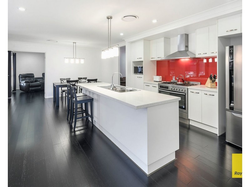 16 Kidman Circuit, Thornlands QLD 4164