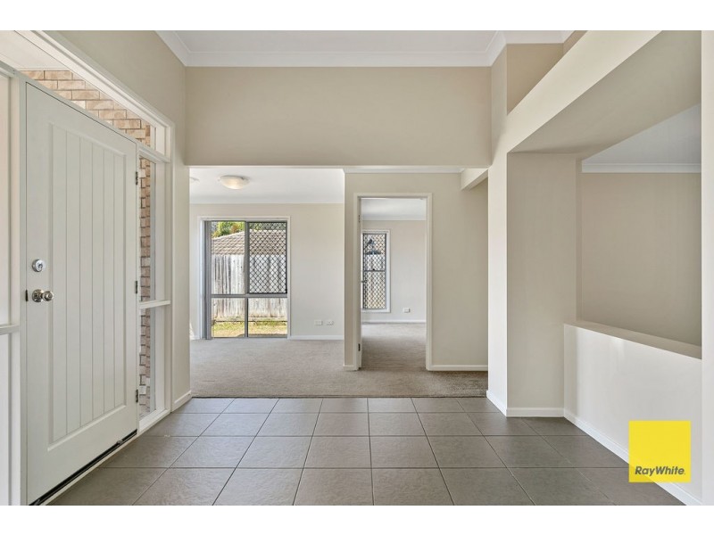 6 Turquoise Street, Redland Bay QLD 4165