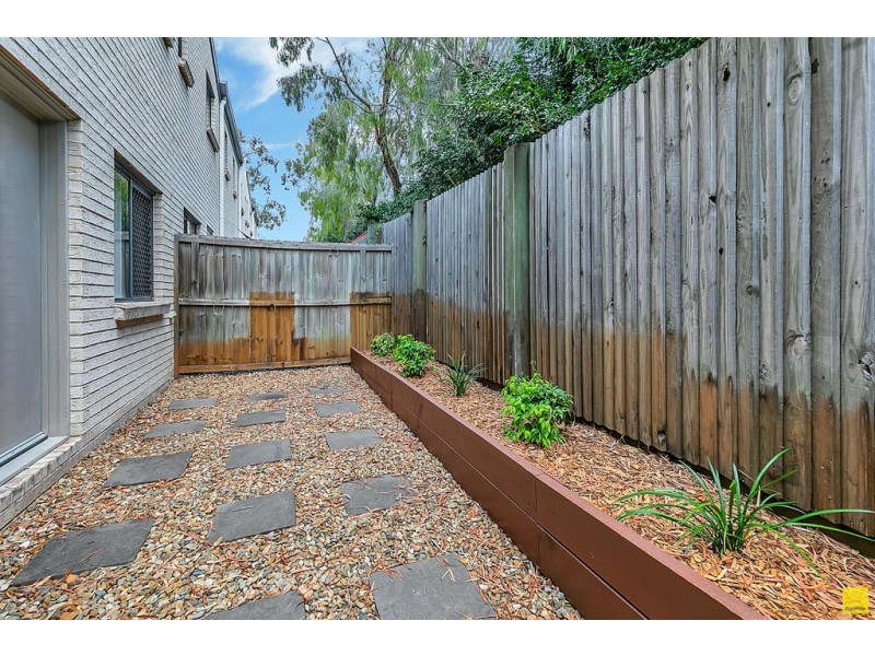 13/8-18 Bailey Road, Birkdale QLD 4159