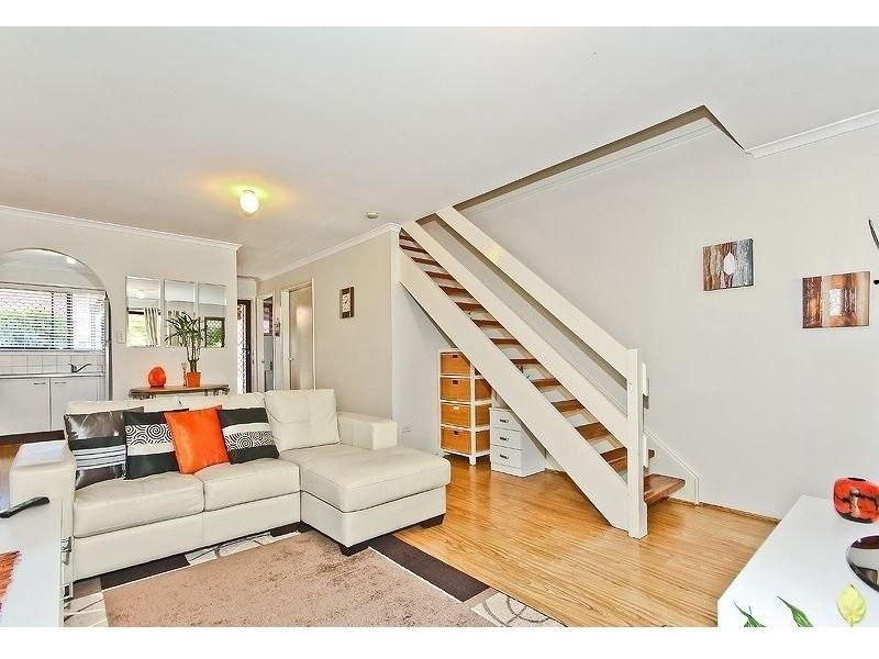 9/13 Holland Crescent, Capalaba QLD 4157