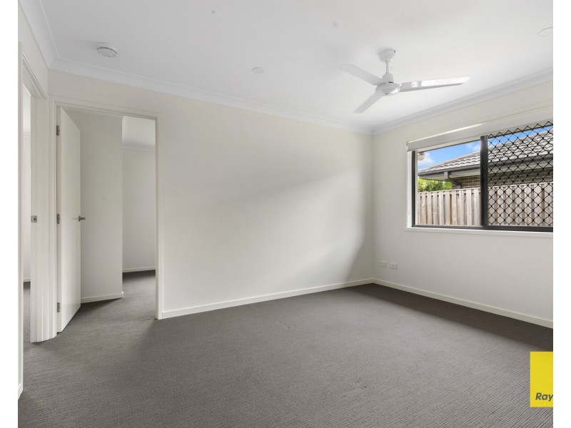 1 Bokhara Street, Thornlands QLD 4164