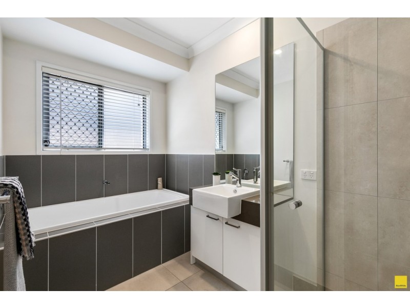 43 Girraween Crescent, Capalaba QLD 4157