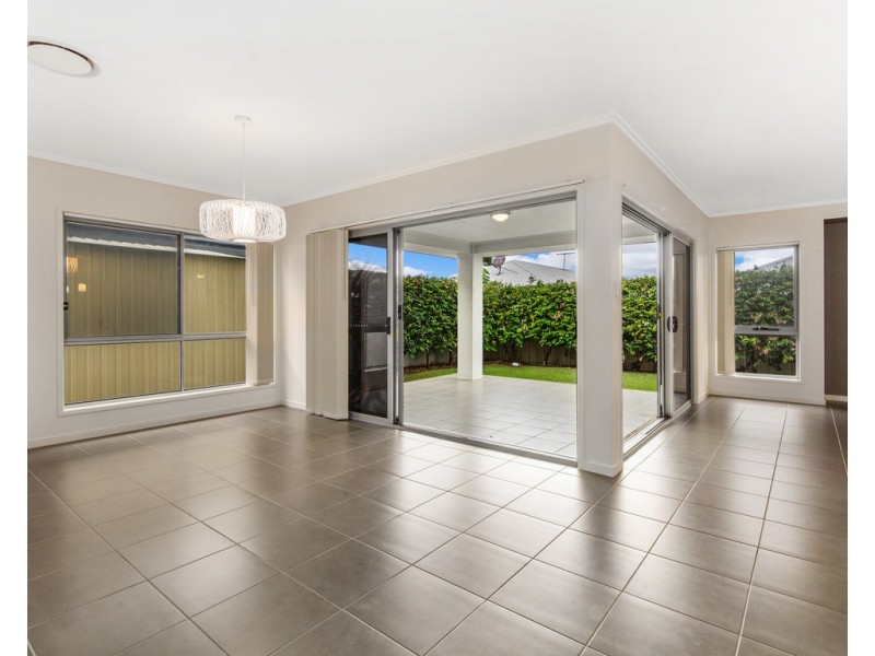 14 South Street, Thornlands QLD 4164