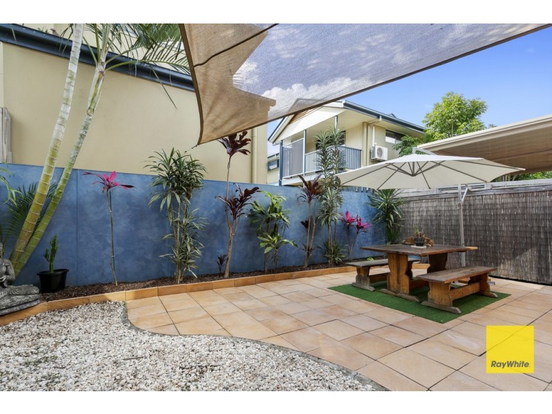 2/2 Zahel Street, Carina QLD 4152