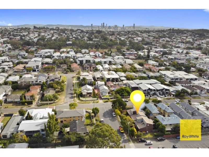 2/2 Zahel Street, Carina QLD 4152