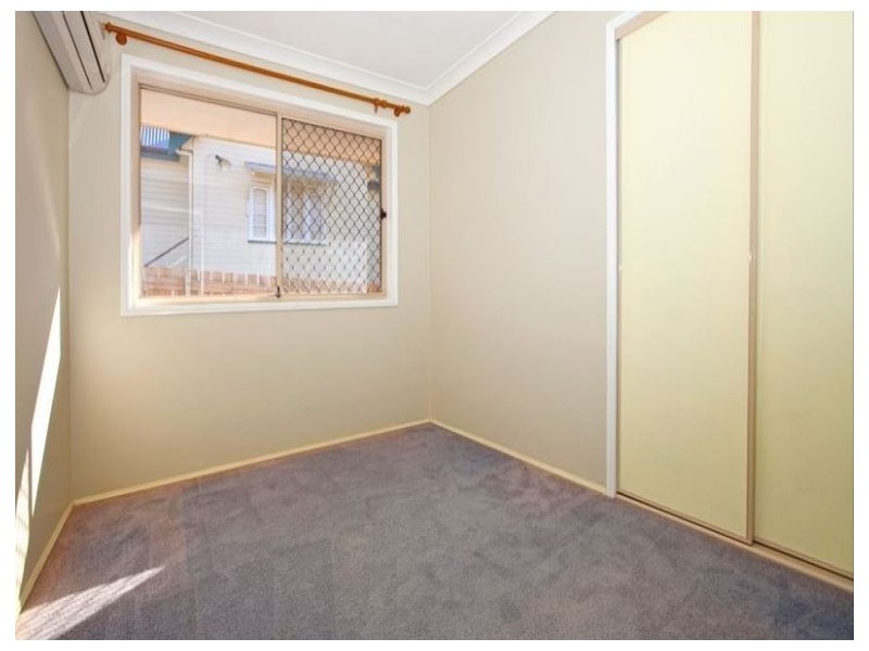 21 Sunflower Street, Wynnum QLD 4178