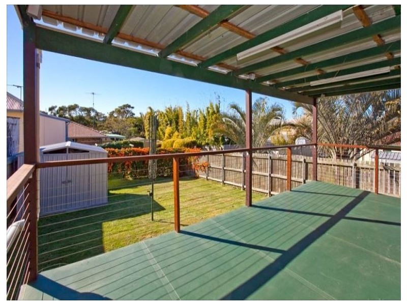 21 Sunflower Street, Wynnum QLD 4178