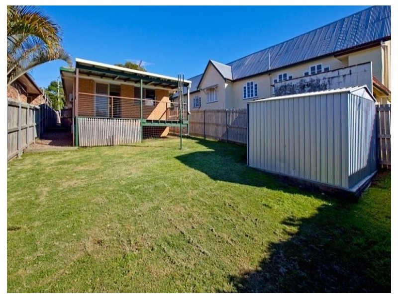 21 Sunflower Street, Wynnum QLD 4178