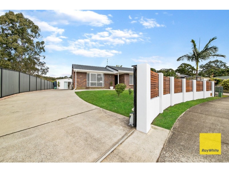 16 Terrier Street, Redland Bay QLD 4165