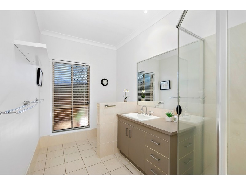 29 Watervale Drive, Redland Bay QLD 4165