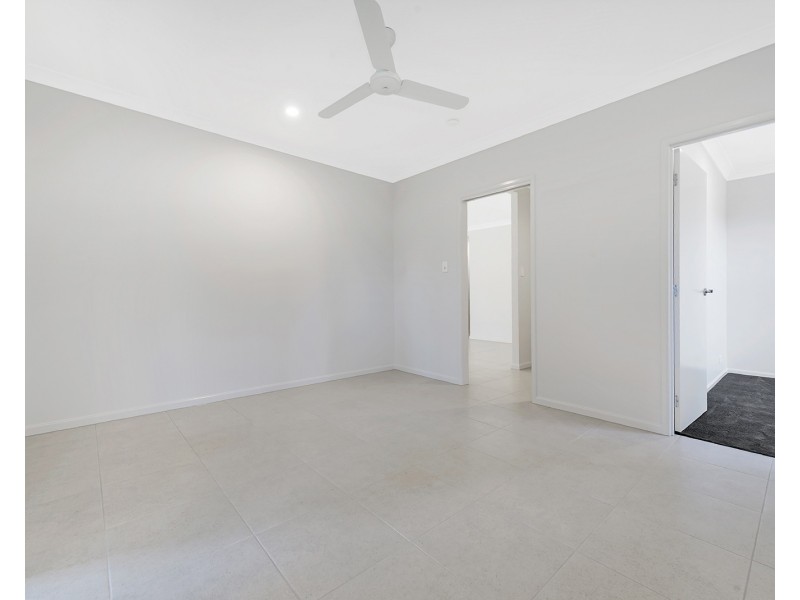 4 Lochridge Street, Thornlands QLD 4164