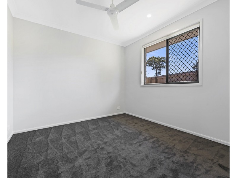 4 Lochridge Street, Thornlands QLD 4164