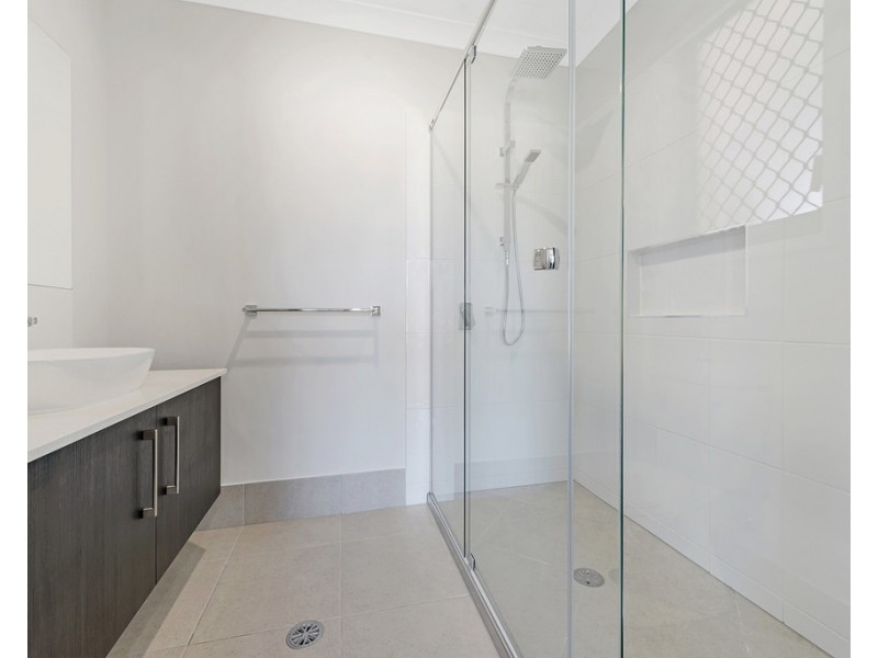 4 Lochridge Street, Thornlands QLD 4164