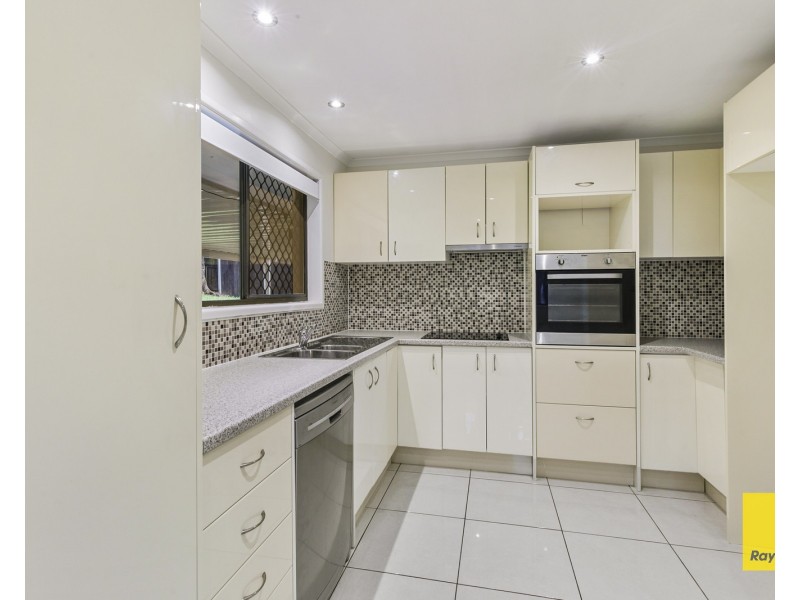 75 Cumberland Drive, Alexandra Hills QLD 4161