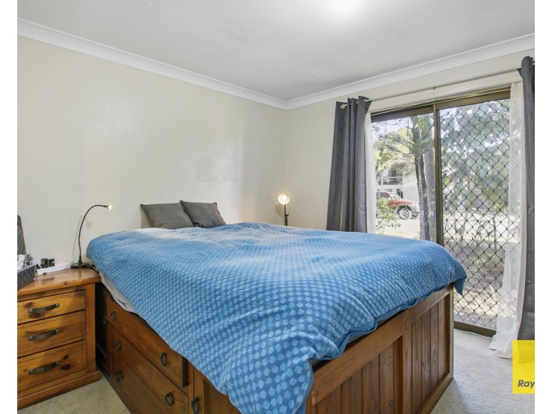 13 Boambilliee Street, Thorneside QLD 4158