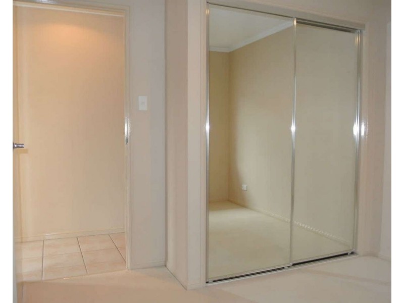 6 Merle, Birkdale QLD 4159