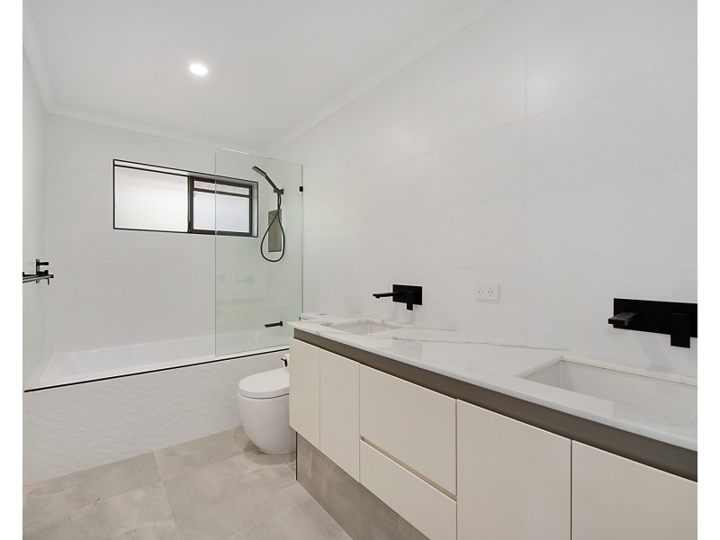 50 Sherborne Street, Carindale QLD 4152