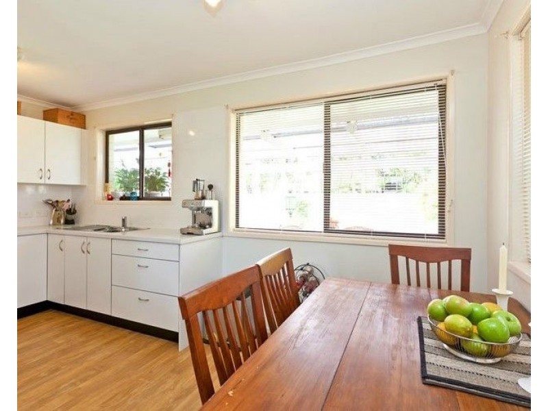 7 Mahie Crescent, Birkdale QLD 4159