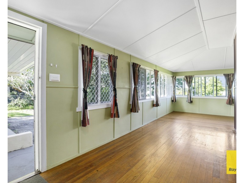 47-49 Gordon Road, Redland Bay QLD 4165