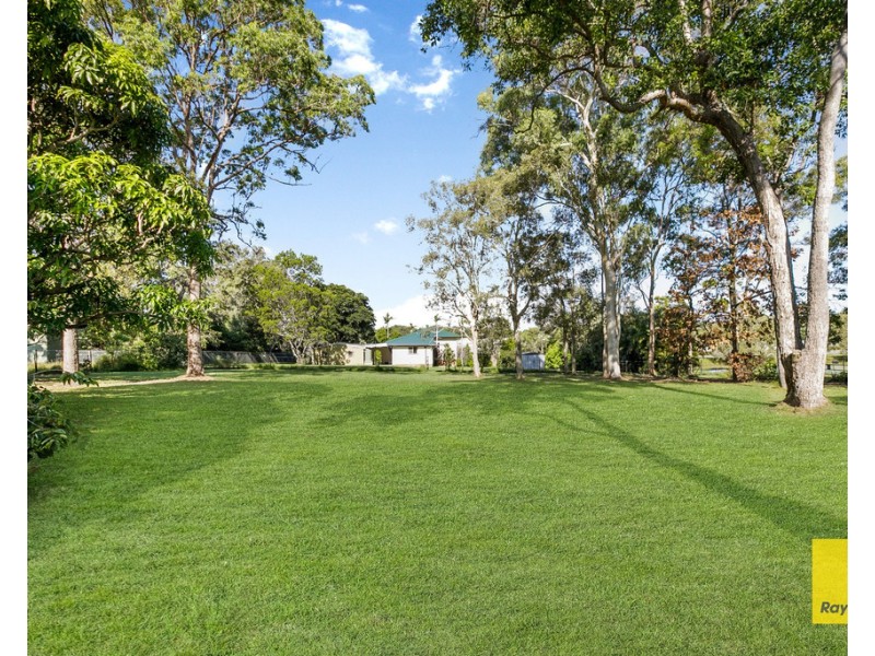 47-49 Gordon Road, Redland Bay QLD 4165