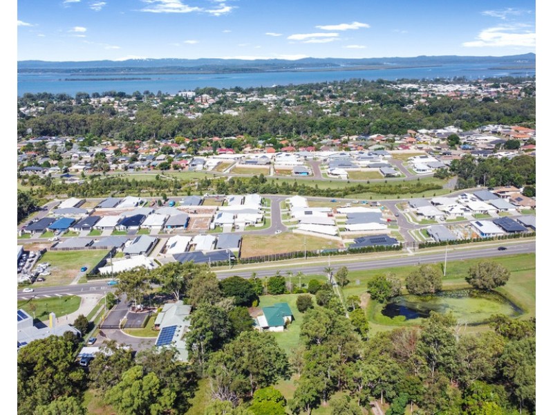 47-49 Gordon Road, Redland Bay QLD 4165