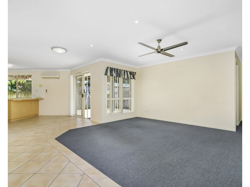 3/2 Homer Street, Cleveland QLD 4163