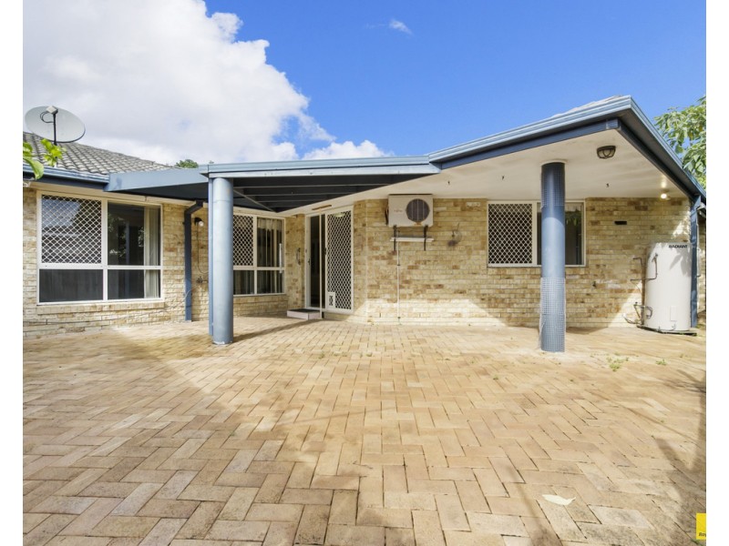 3/2 Homer Street, Cleveland QLD 4163