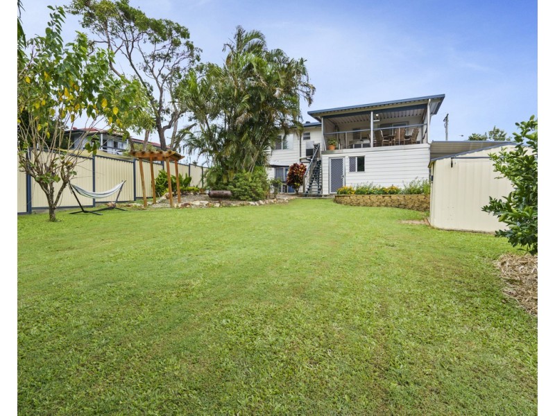 3 Parakeet Street, Birkdale QLD 4159