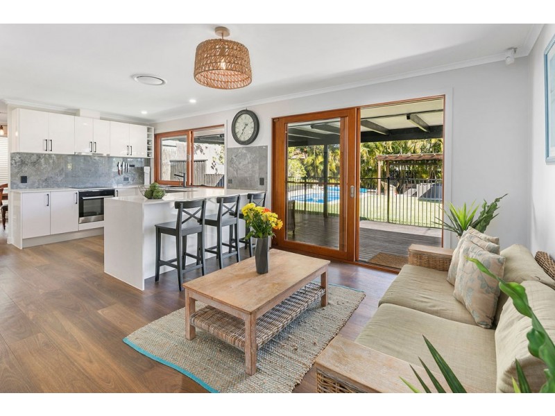 4 Wimborne Road, Alexandra Hills QLD 4161