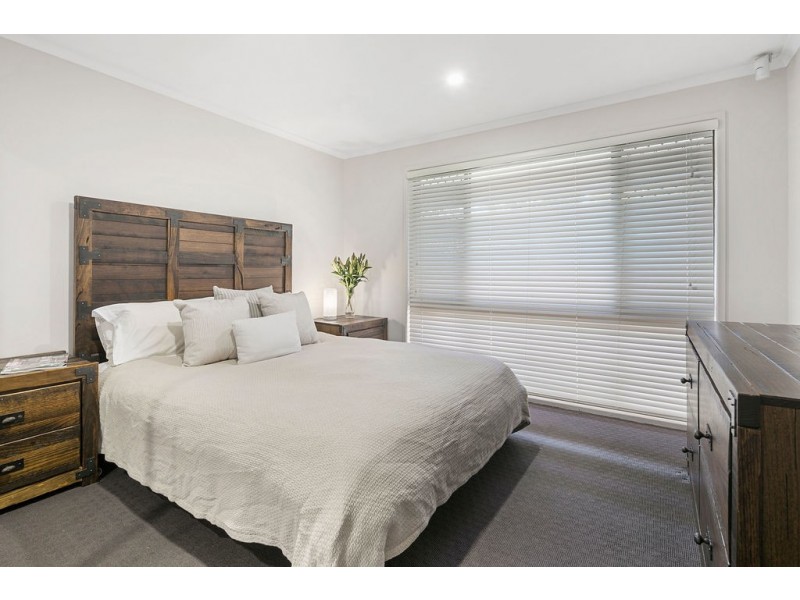 4 Wimborne Road, Alexandra Hills QLD 4161